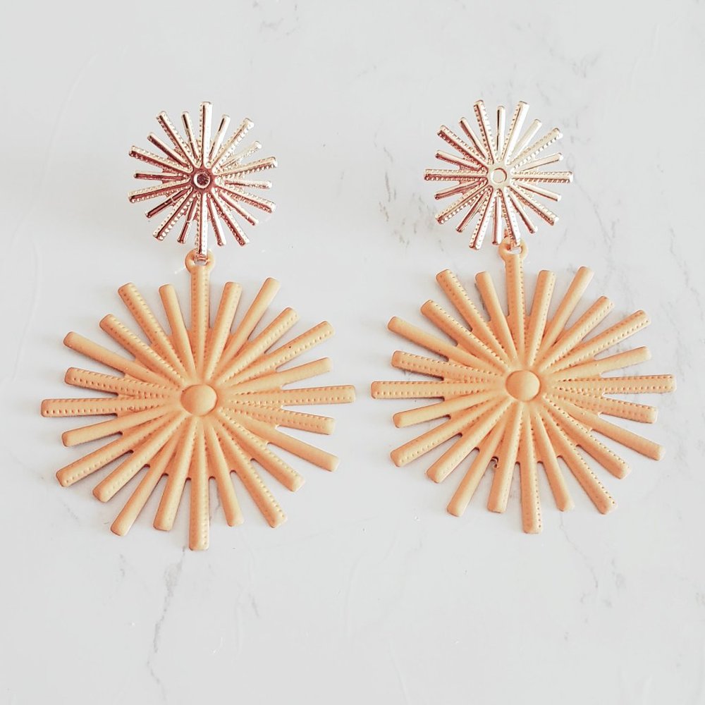 Spring Vibes Gold  Earrings